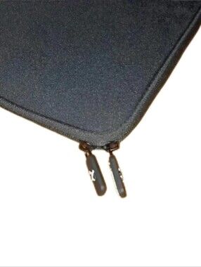 > Brand new Gateway  15.6 carrying case for laptop.